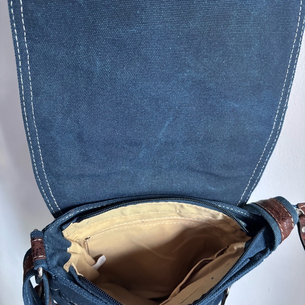 Vintage Converse Denim Crossbody Bag - Picture 9 of 16